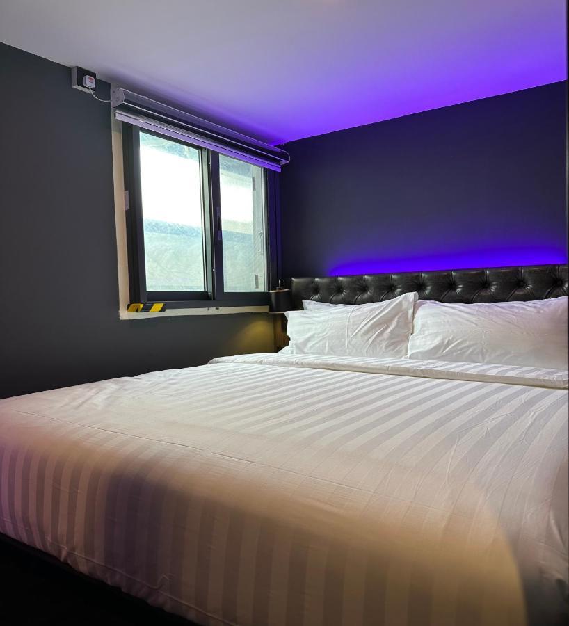 Hotel Jjh - Newly Opened Near Bugis Singapore Esterno foto