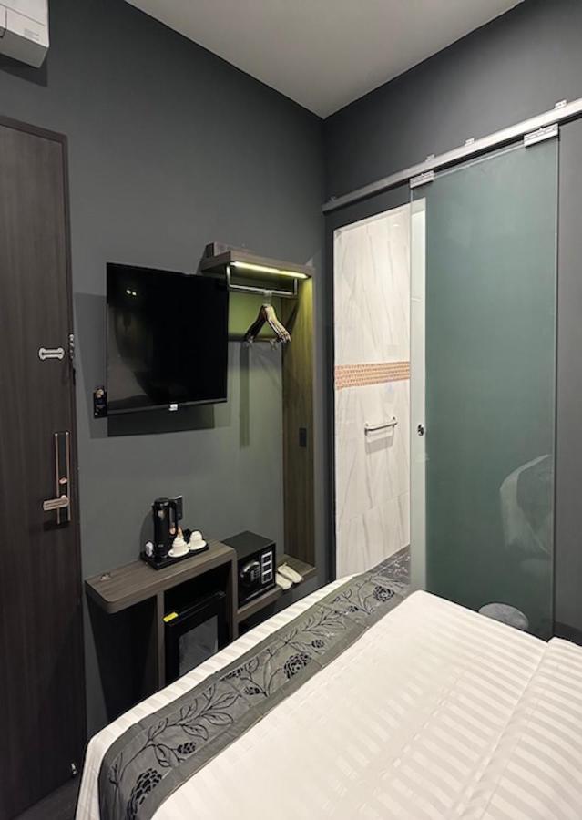 Hotel Jjh - Newly Opened Near Bugis Singapore Esterno foto