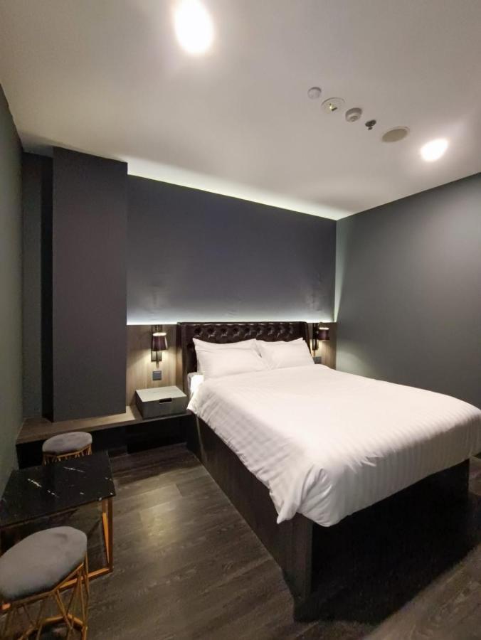 Hotel Jjh - Newly Opened Near Bugis Singapore Esterno foto